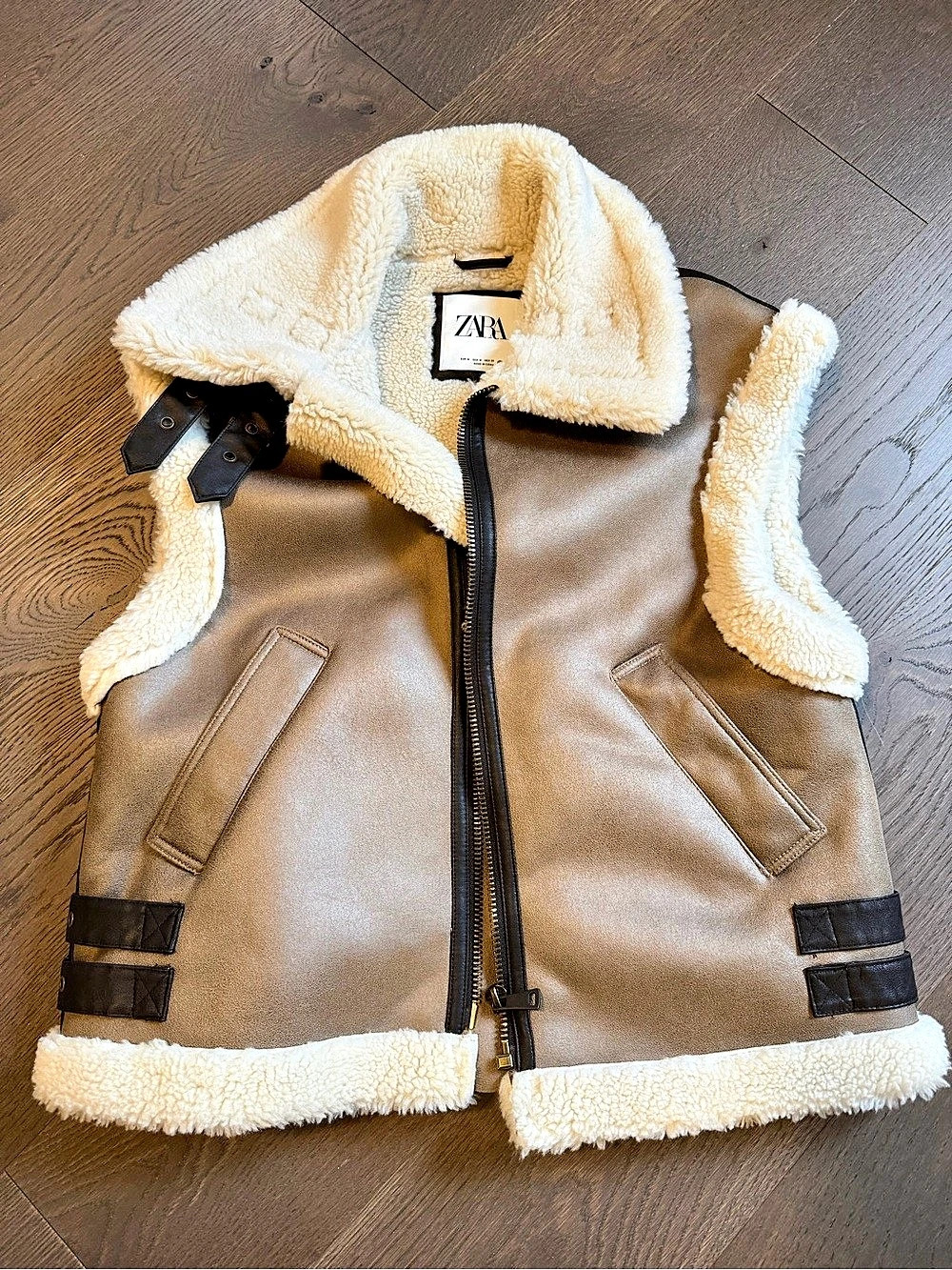 Zara Faux Shearling Trim Oversized Vest in Brown & Cream (NWOT)